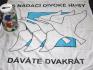 Výtěžek z dobrovolného vstupného zdvojnásobila Nadace Divoké husy. (2. 6. 2007)