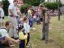 Na akci Permoníček v muzeu byli k vidění k draví ptáci. (2. 6. 2007)