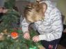 Maminky si během kurzu vytvořily krásné vánoční dekorace. (22. listopadu 2007) 